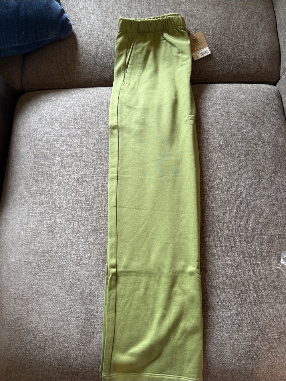 Patagonia Olive Green Straight Leg Pants - Picture 2 of 3